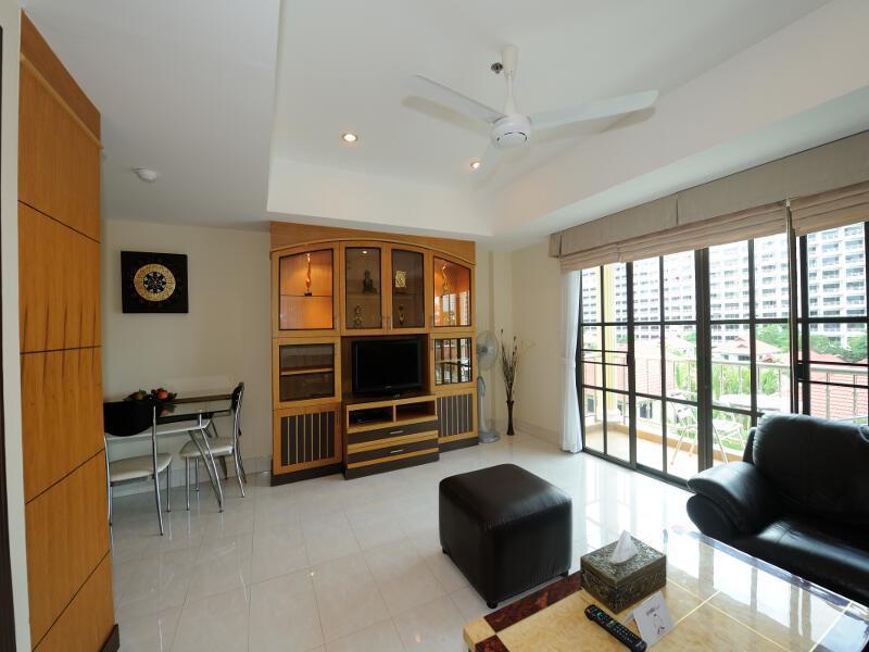 Royal Park Apartments Jomtien pláž Exteriér fotografie